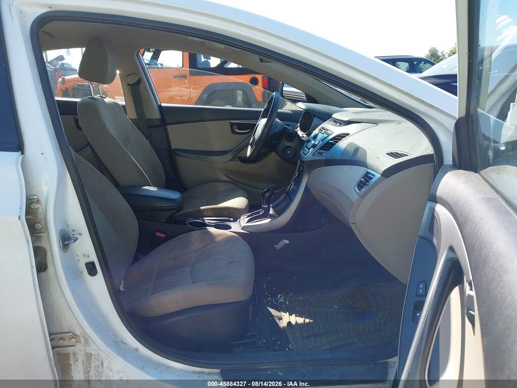 5NPDH4AE8GH711213 2016 HYUNDAI ELANTRA photo no. 5