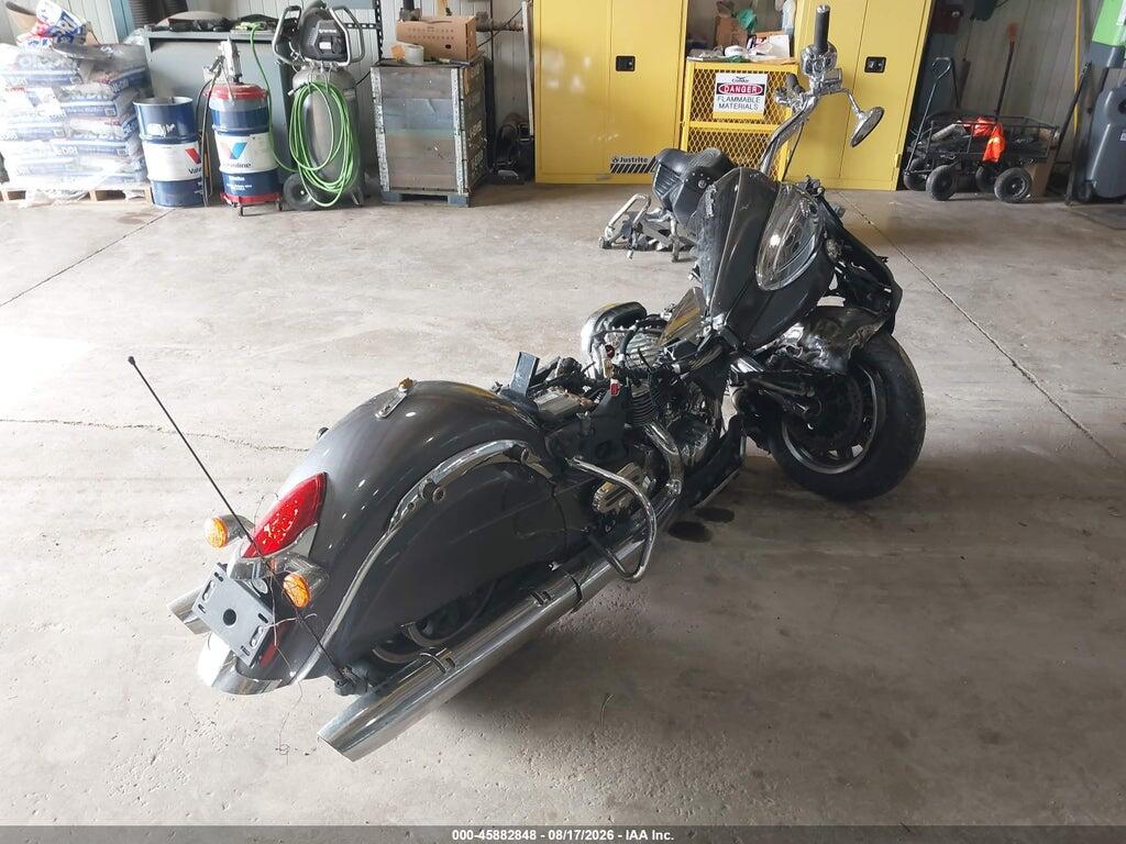 56KTRAAA4G3335135 2016 INDIAN MOTORCYCLE CO. ROADMASTER photo no. 4