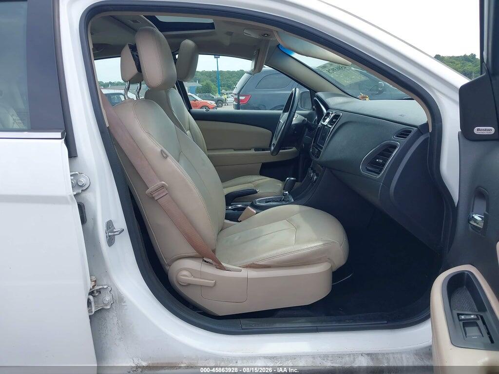 1C3CCBCG6EN134647 2014 CHRYSLER 200 photo no. 5