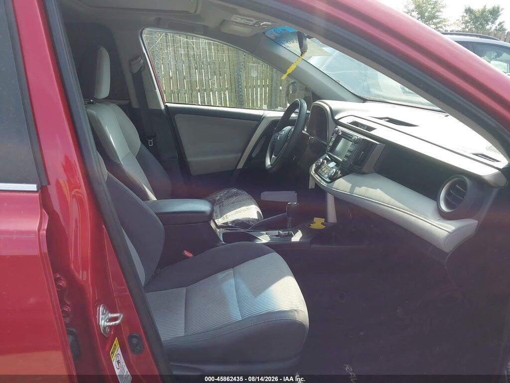 2T3RFREV9EW187627 2014 TOYOTA RAV4 photo no. 5