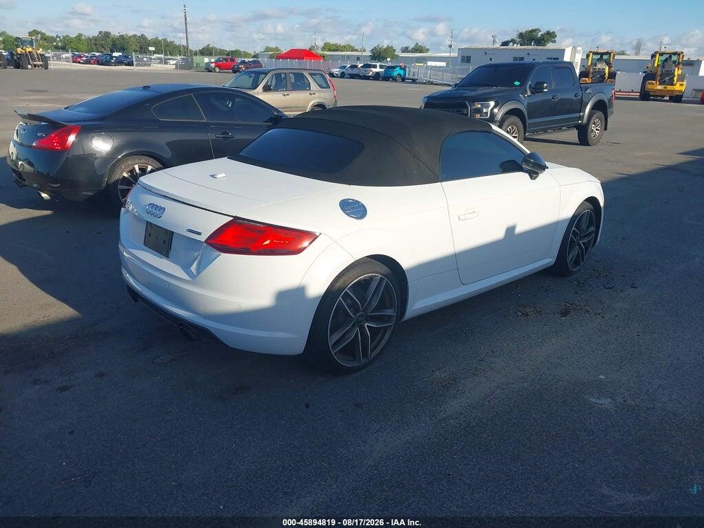 TRUT5CFV8H1003033 2017 AUDI TT ROADSTER photo no. 4