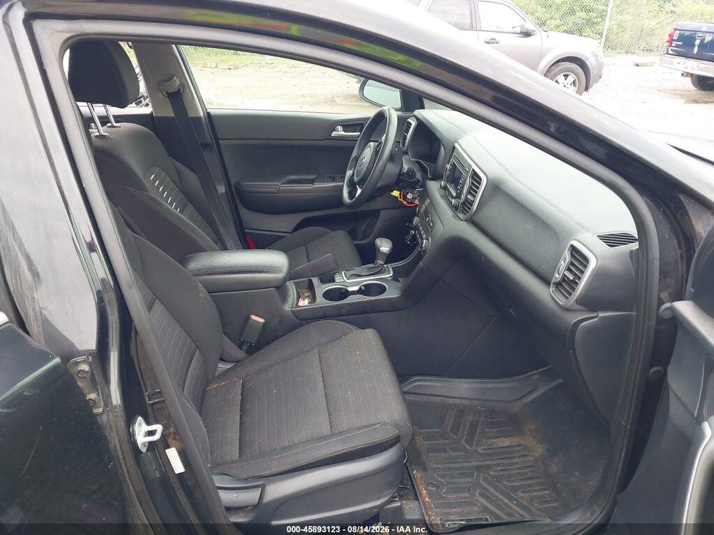 KNDPMCAC5H7085935 2017 KIA SPORTAGE photo no. 5