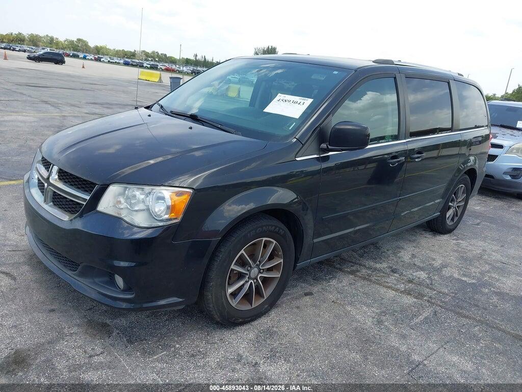 2C4RDGCG3HR790022 2017 DODGE GRAND CARAVAN photo no. 2