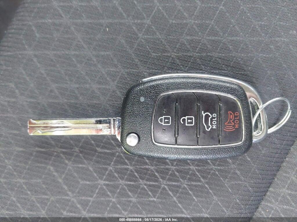 KM8J3CA47HU350353 2017 HYUNDAI TUCSON photo no. 11