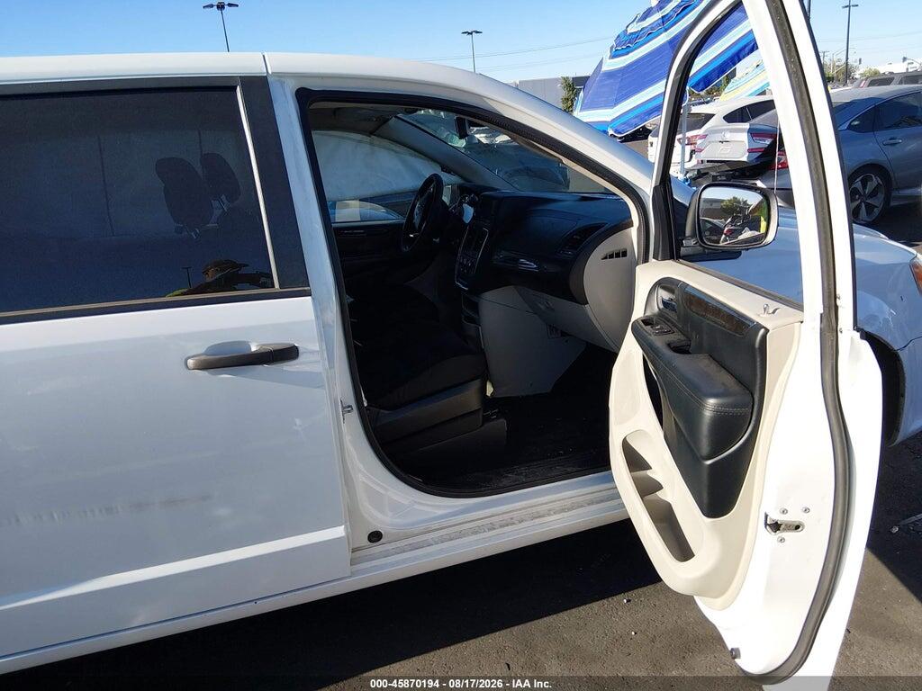 2C4RDGBG4KR796324 2019 DODGE GRAND CARAVAN photo no. 5