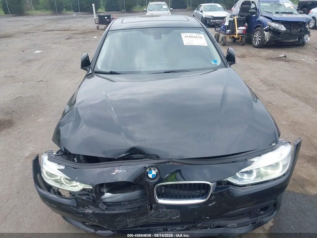 WBA8A3C58JA505365 2018 BMW 320I photo no. 10