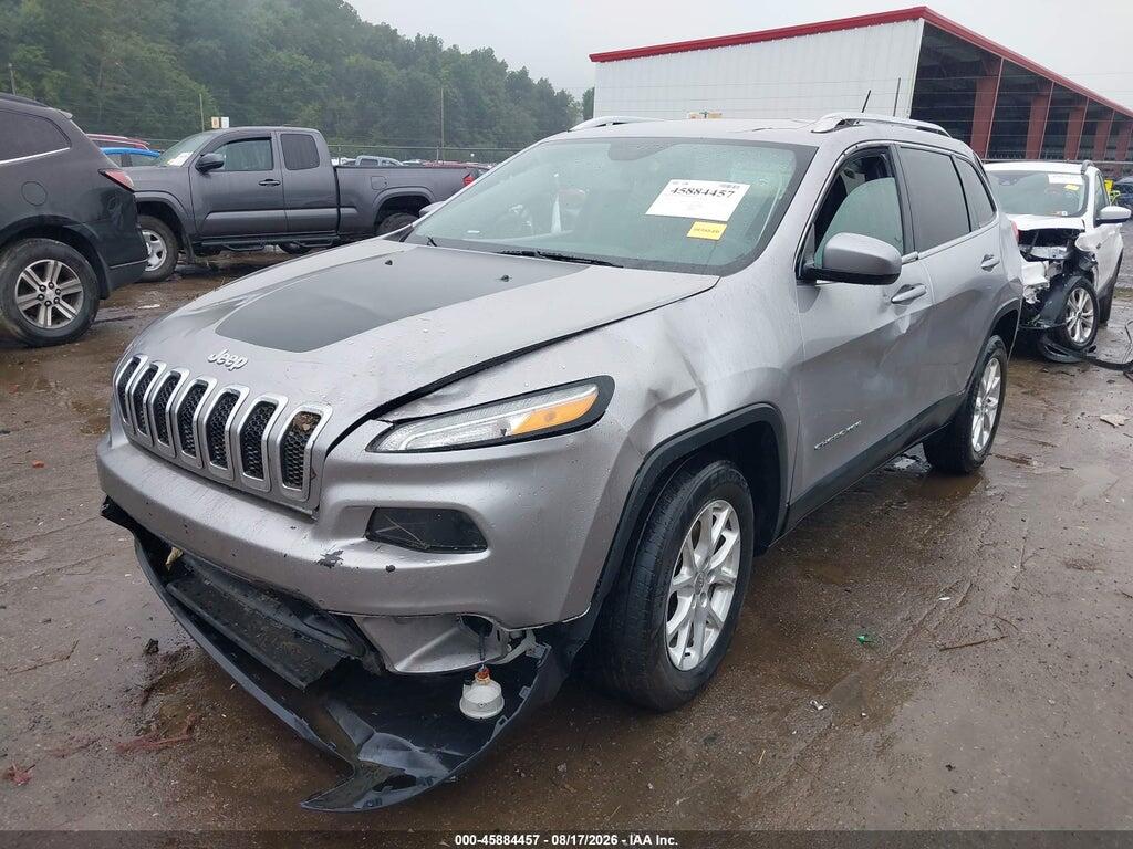 1C4PJMCXXJD617072 2018 JEEP CHEROKEE photo no. 2
