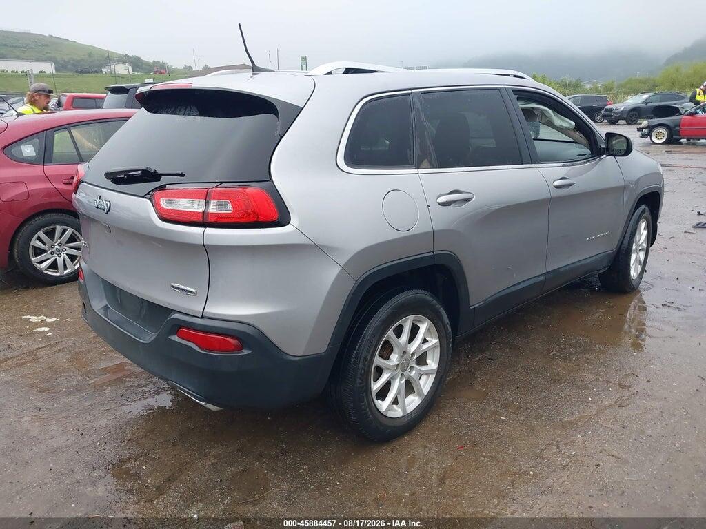 1C4PJMCXXJD617072 2018 JEEP CHEROKEE photo no. 4
