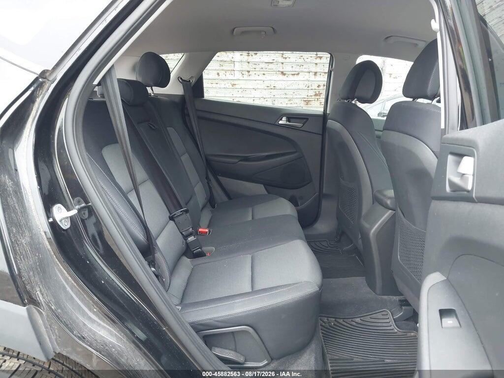 KM8J3CA41JU774097 2018 HYUNDAI TUCSON photo no. 8