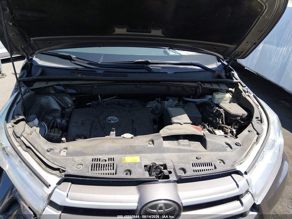 5TDKZRFH2JS531487 2018 TOYOTA HIGHLANDER photo no. 10