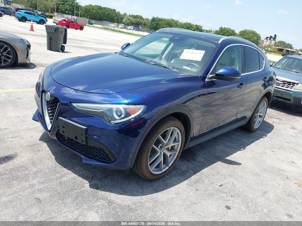 ZASFAKRN5J7C16170 2018 ALFA ROMEO STELVIO photo no. 2
