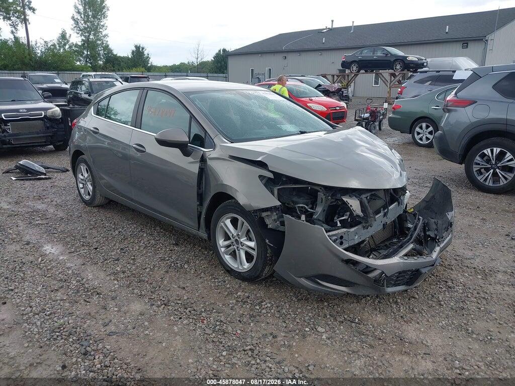 3G1BE6SM2JS576897 2018 CHEVROLET CRUZE photo no. 1