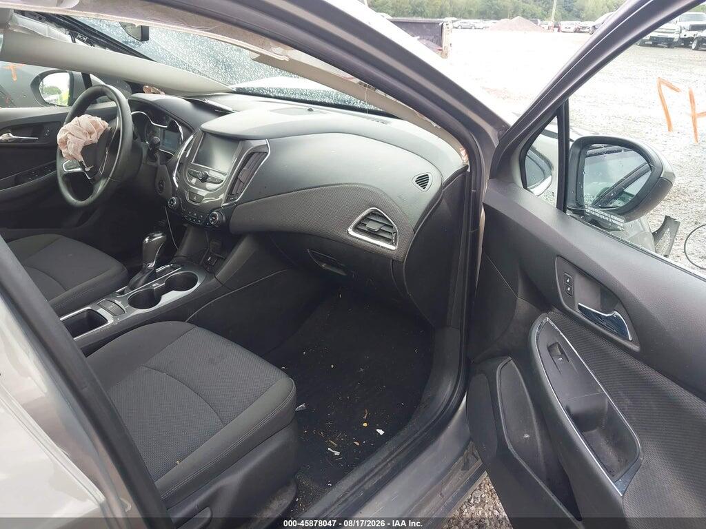 3G1BE6SM2JS576897 2018 CHEVROLET CRUZE photo no. 5