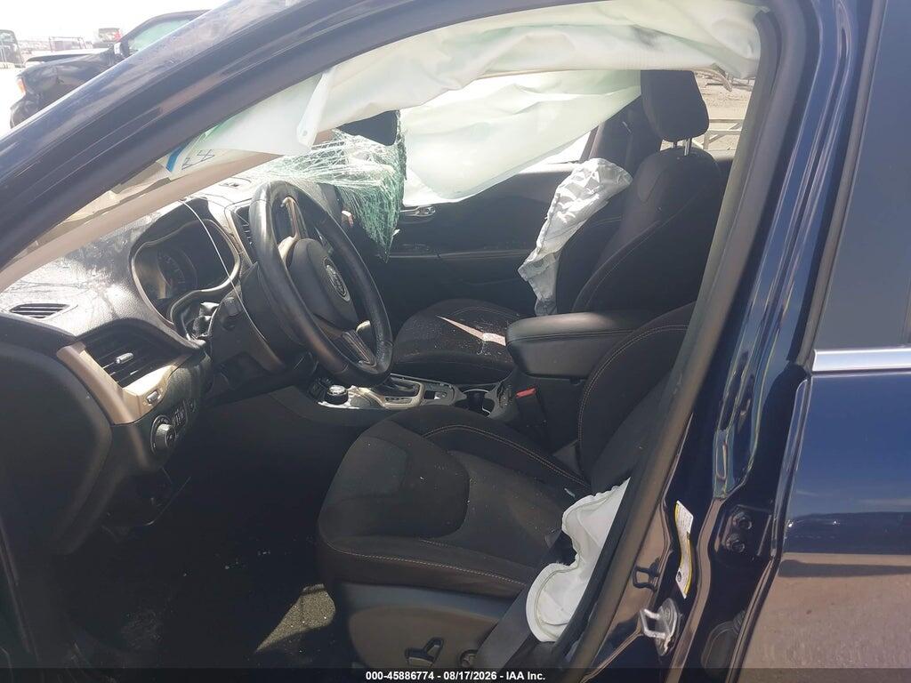 1C4PJMCS2FW615798 2015 JEEP CHEROKEE photo no. 5