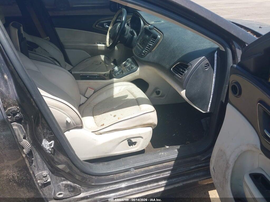 1C3CCCCG2FN582083 2015 CHRYSLER 200 photo no. 5