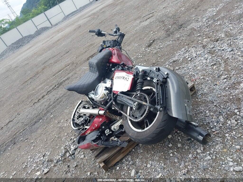 1HD1KBC19HB631553 2017 HARLEY-DAVIDSON FLHX photo no. 3