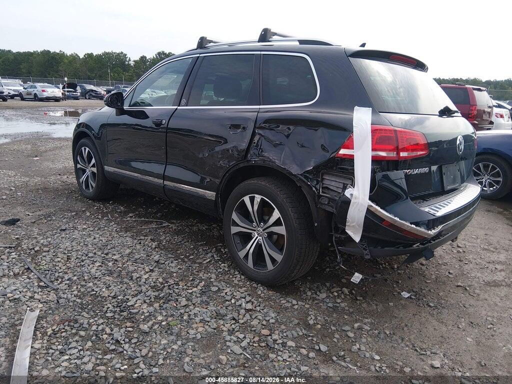 WVGRF7BP6HD002795 2017 VOLKSWAGEN TOUAREG photo no. 3