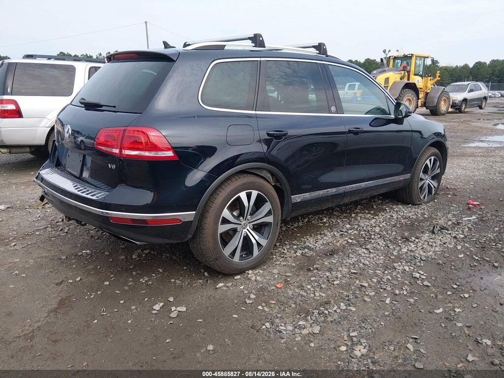 WVGRF7BP6HD002795 2017 VOLKSWAGEN TOUAREG photo no. 4