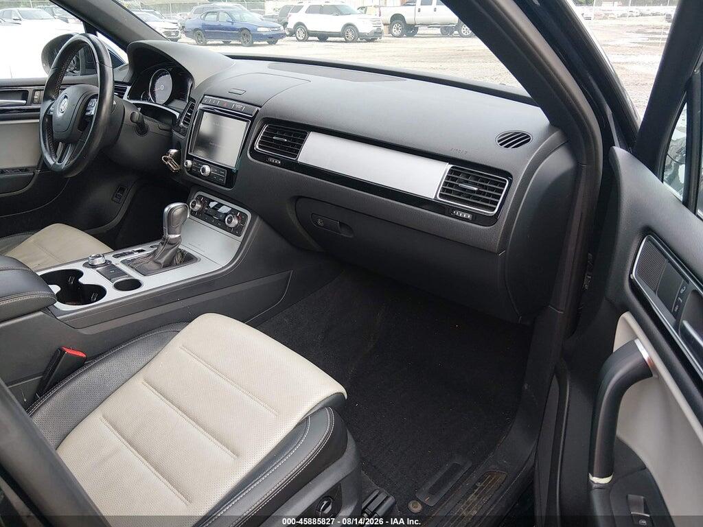 WVGRF7BP6HD002795 2017 VOLKSWAGEN TOUAREG photo no. 5