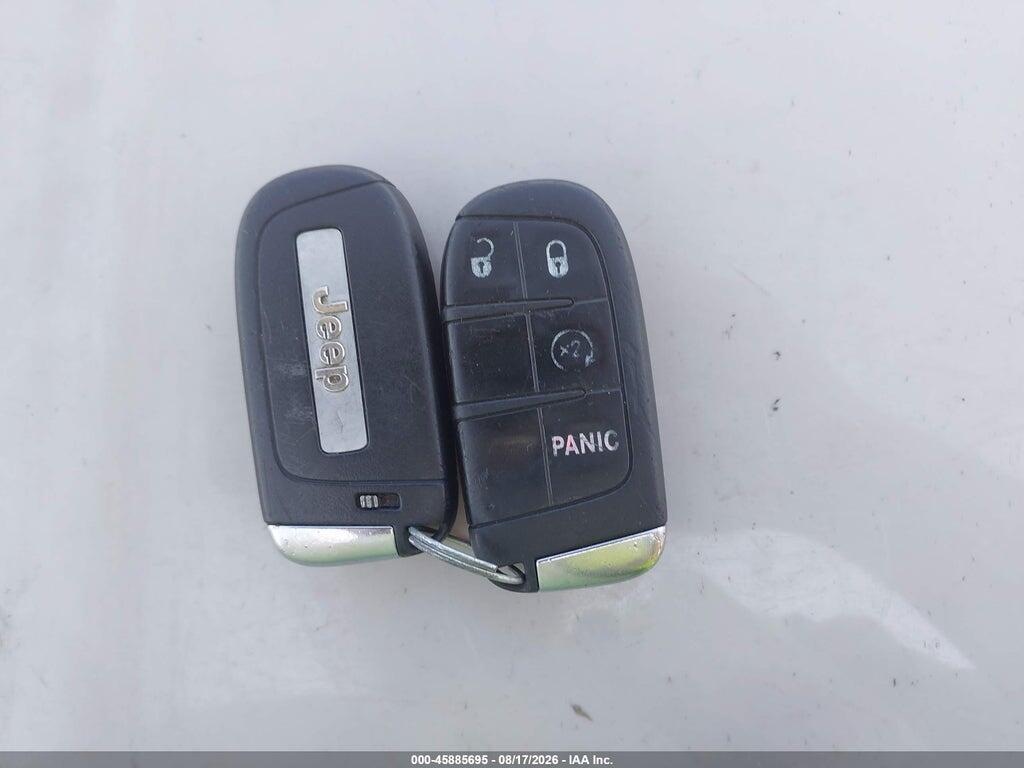 ZACCJBBB4HPF33009 2017 JEEP RENEGADE photo no. 11