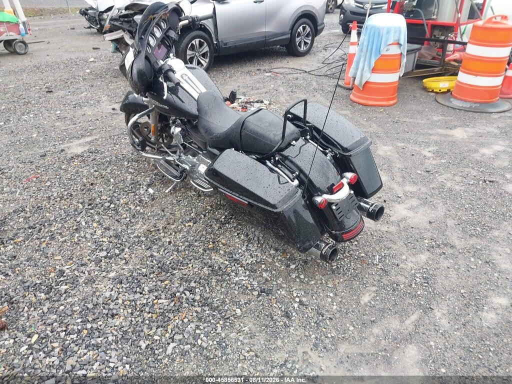 1HD1KBC18KB658623 2019 HARLEY-DAVIDSON FLHX photo no. 3
