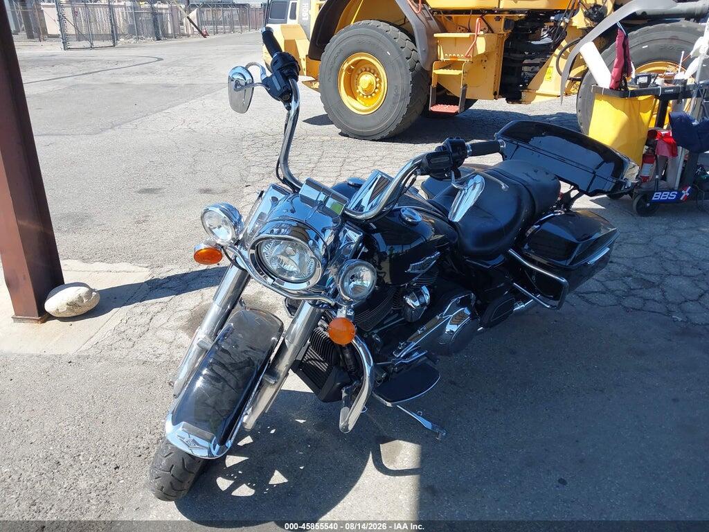 1HD1FBC30KB618056 2019 HARLEY-DAVIDSON FLHR photo no. 2