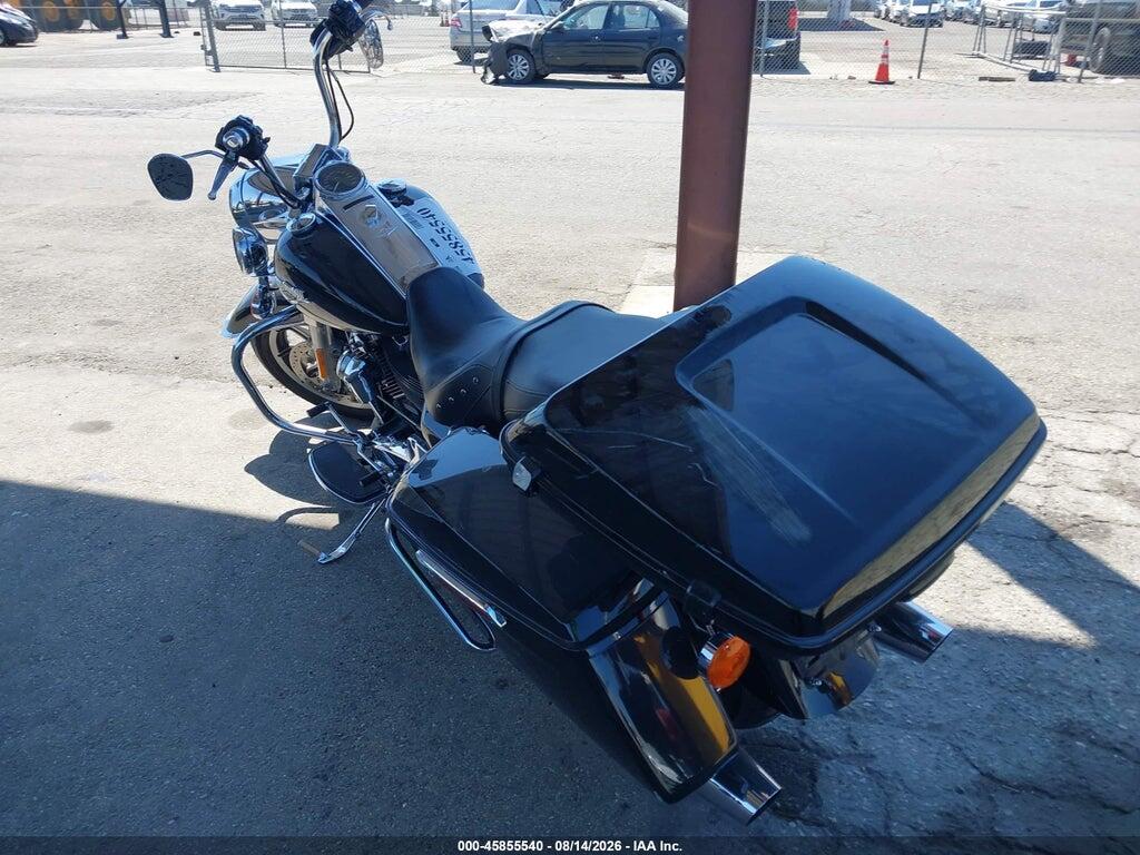 1HD1FBC30KB618056 2019 HARLEY-DAVIDSON FLHR photo no. 3