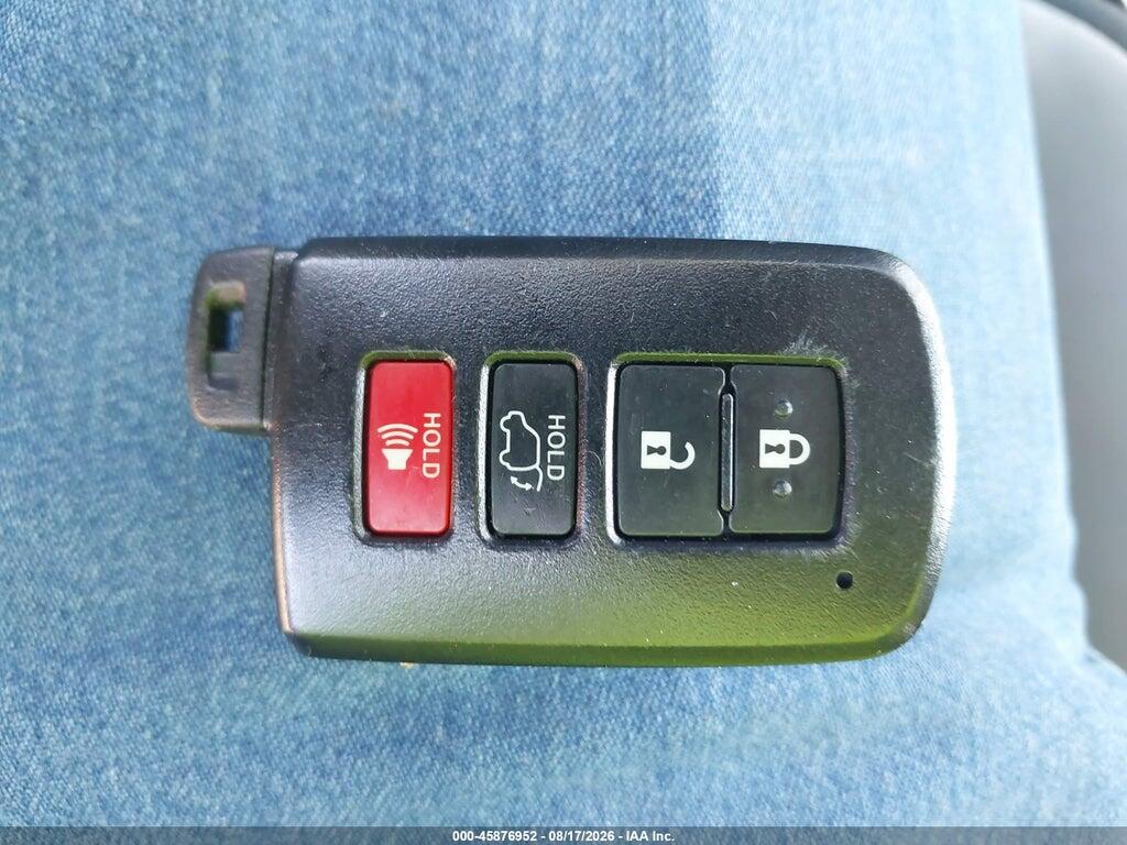 2T3RFREV2JW841152 2018 TOYOTA RAV4 photo no. 11