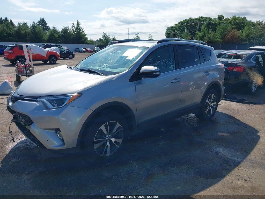 2T3RFREV2JW841152 2018 TOYOTA RAV4 photo no. 2