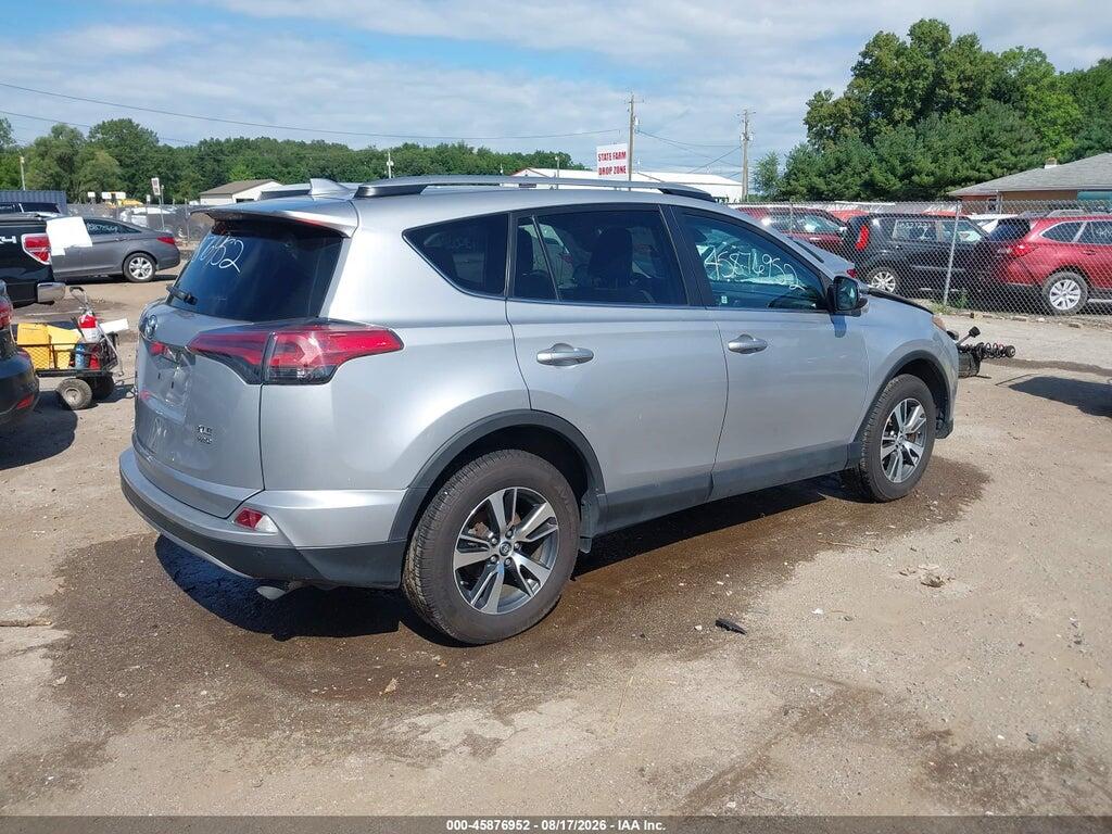 2T3RFREV2JW841152 2018 TOYOTA RAV4 photo no. 4