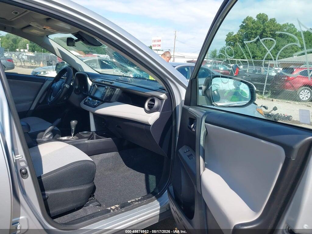 2T3RFREV2JW841152 2018 TOYOTA RAV4 photo no. 5