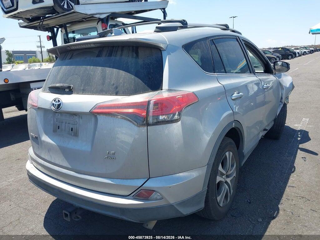 2T3BFREV2JW777468 2018 TOYOTA RAV4 photo no. 4