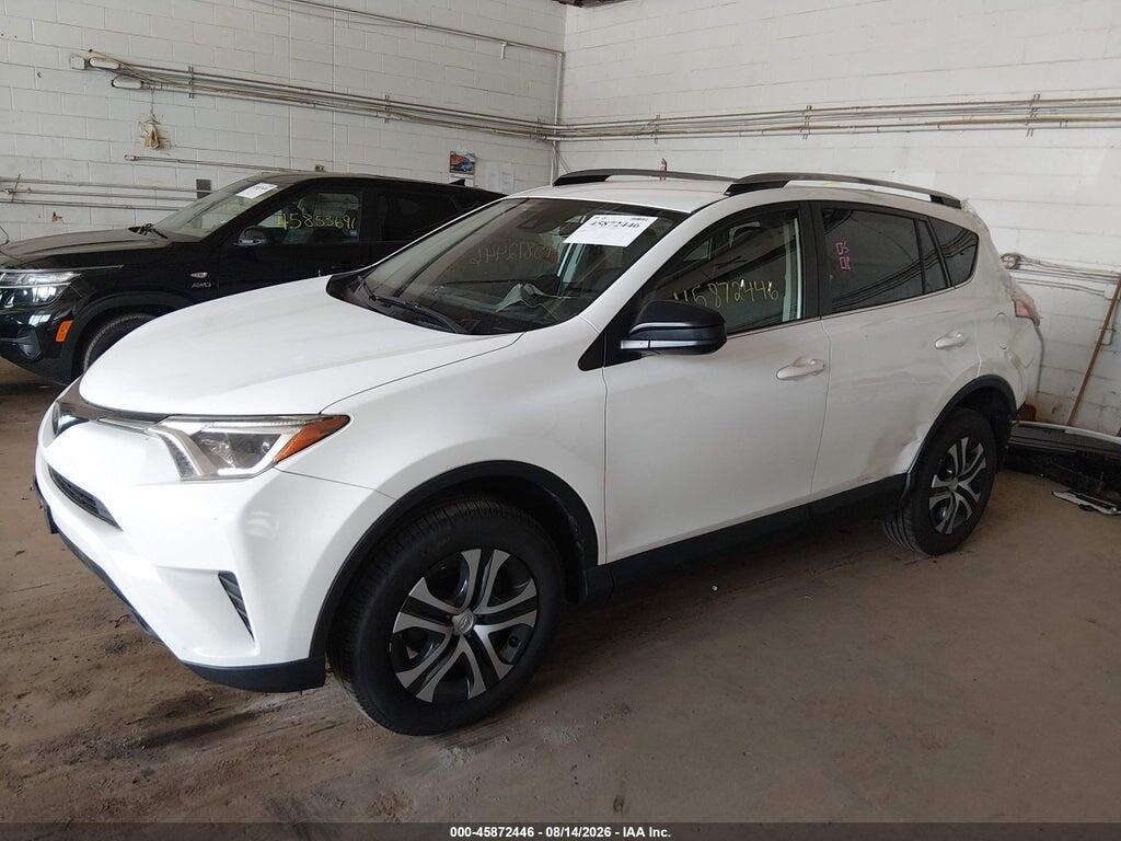 JTMBFREV0JD246699 2018 TOYOTA RAV4 photo no. 2