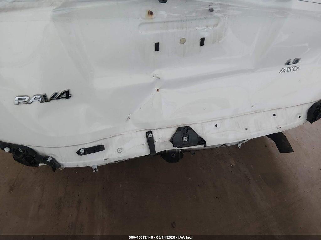 JTMBFREV0JD246699 2018 TOYOTA RAV4 photo no. 6