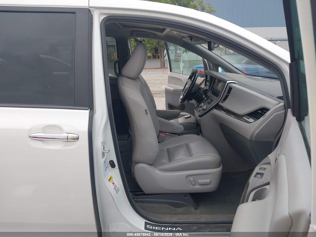 5TDDZ3DC2HS169961 2017 TOYOTA SIENNA photo no. 5