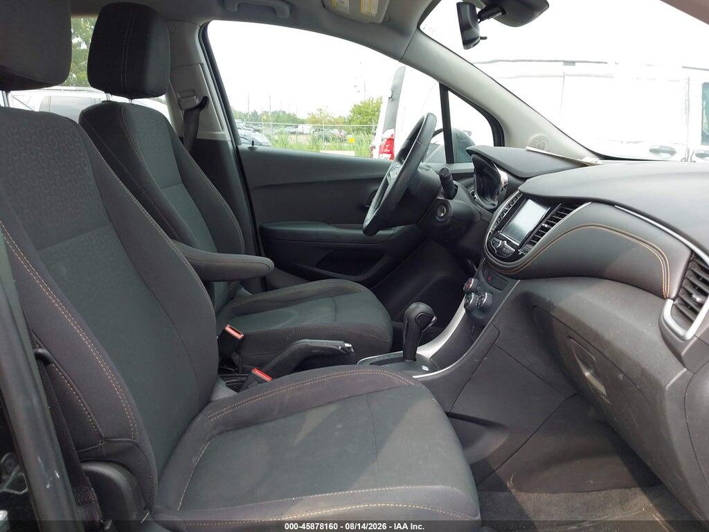 3GNCJKSB3HL286887 2017 CHEVROLET TRAX photo no. 5