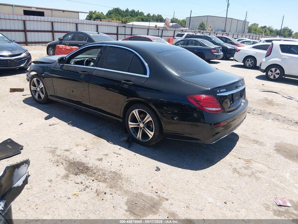 WDDZF4JB7HA113422 2017 MERCEDES-BENZ E 300 photo no. 3