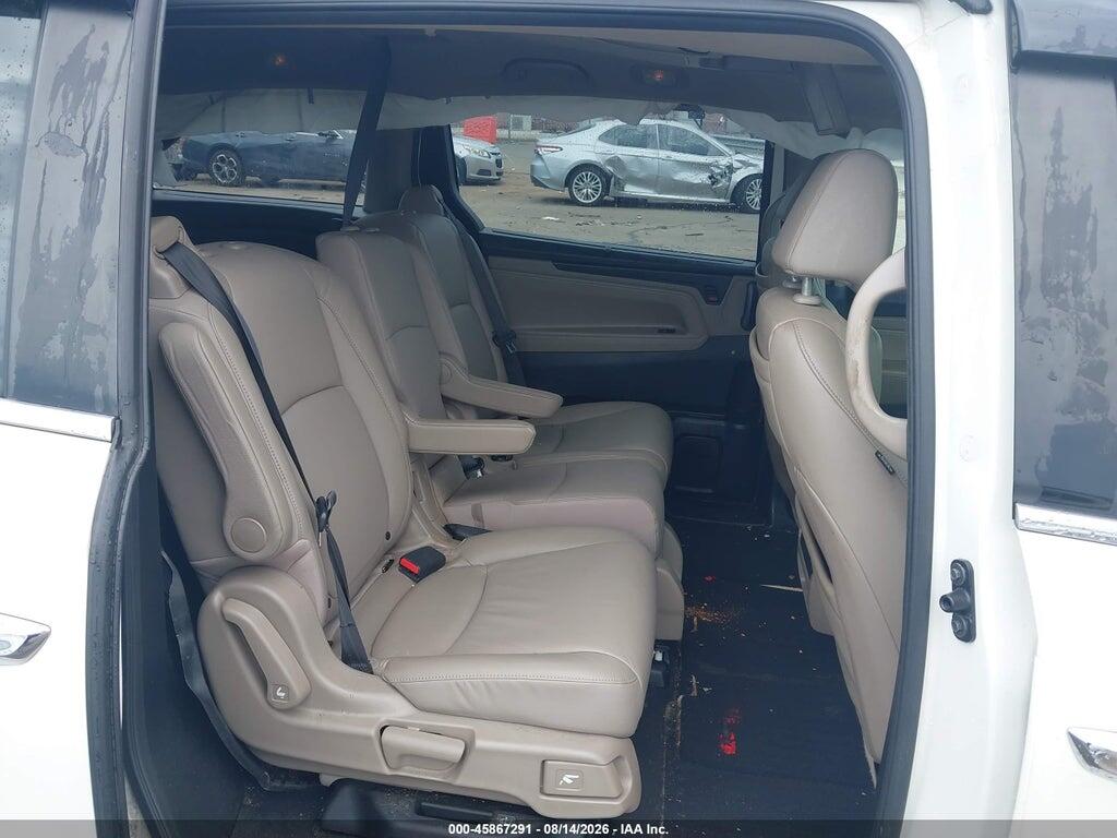 5FNRL6H76JB059012 2018 HONDA ODYSSEY photo no. 8