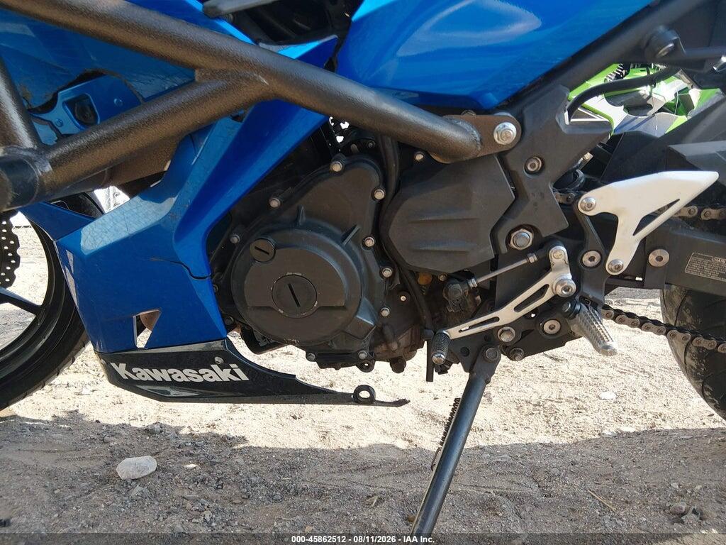 JKAEXKH11JDA13485 2018 KAWASAKI EX400 photo no. 9