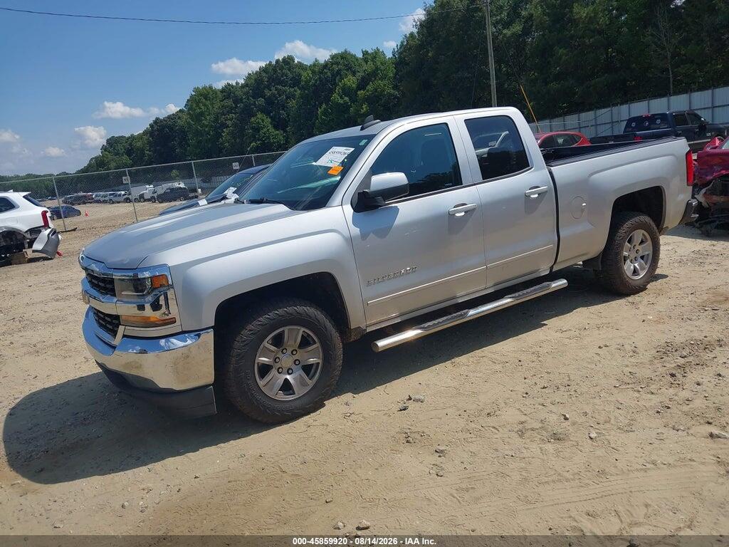 1GCRCREH9JZ294058 2018 CHEVROLET SILVERADO 1500 photo no. 2