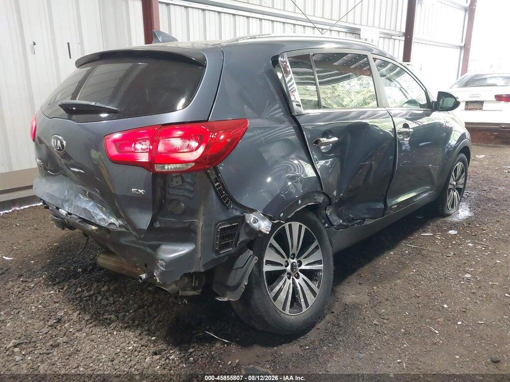 KNDPCCAC3G7815892 2016 KIA SPORTAGE photo no. 4