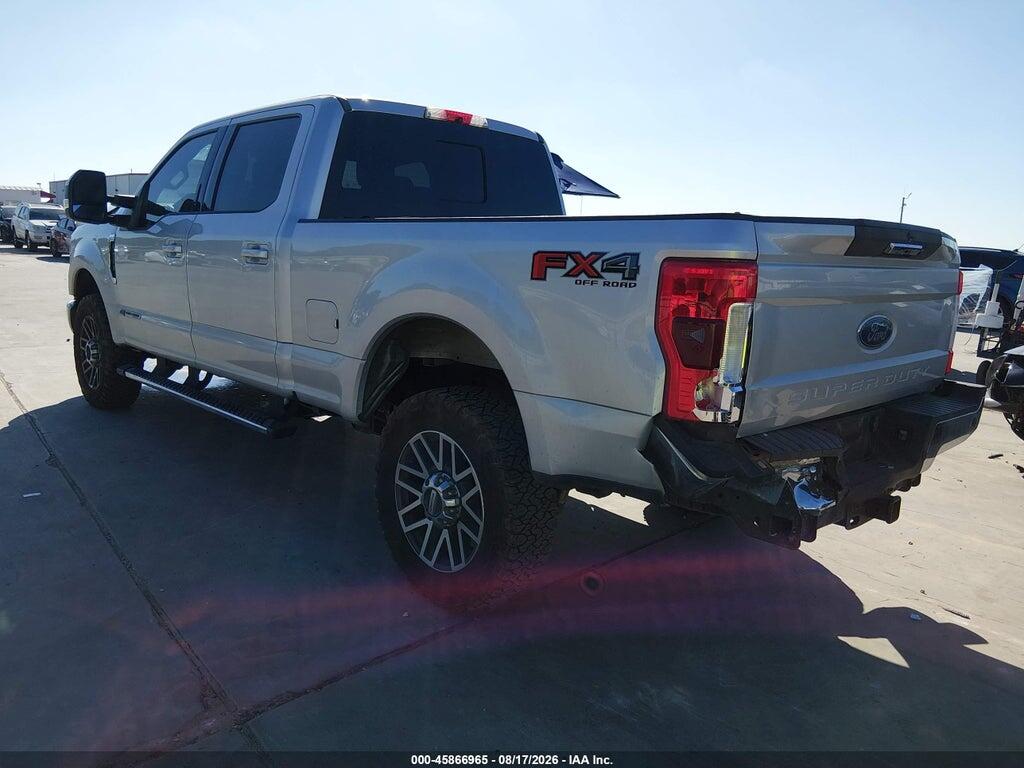 1FT7W2BT2HEB35186 2017 FORD F-250 photo no. 3