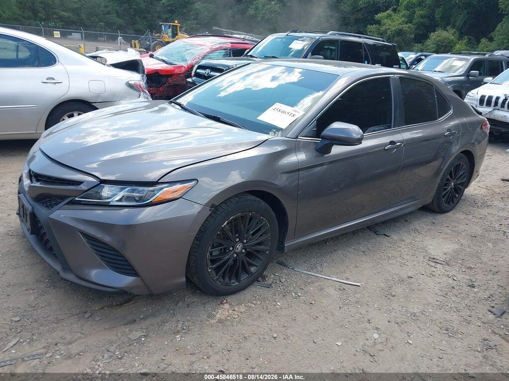 4T1B11HK5JU515860 2018 TOYOTA CAMRY photo no. 2