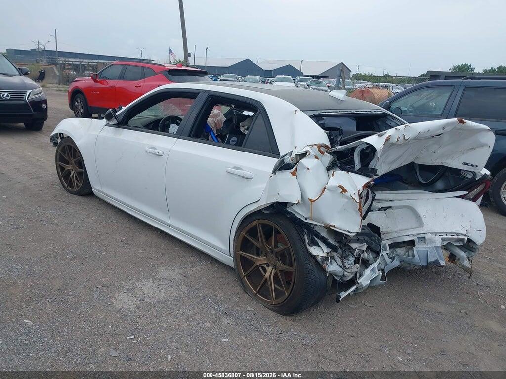 2C3CCABT6JH160144 2018 CHRYSLER 300 photo no. 3
