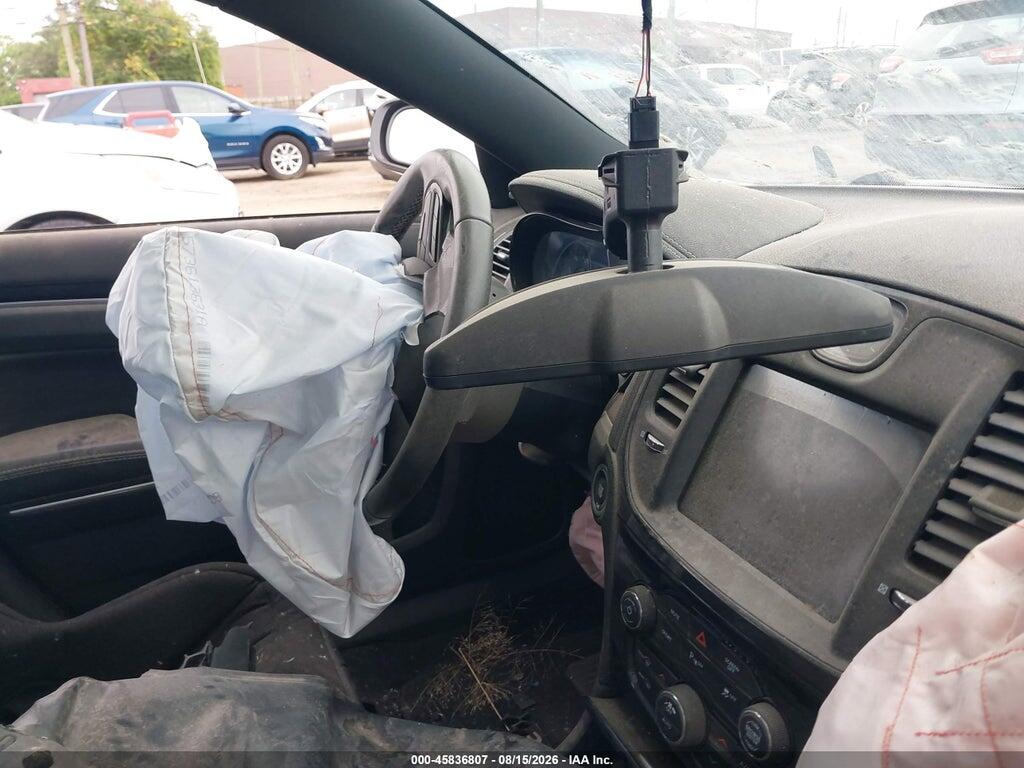 2C3CCABT6JH160144 2018 CHRYSLER 300 photo no. 5