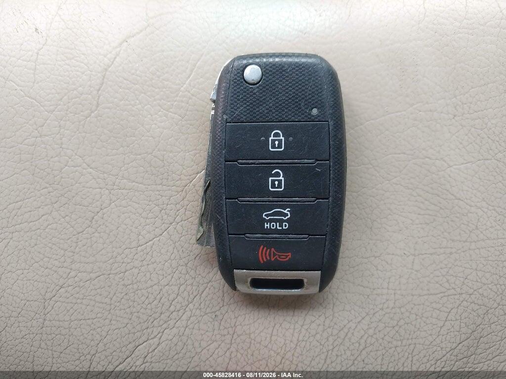 KNAGM4A74F5600874 2015 KIA OPTIMA photo no. 11