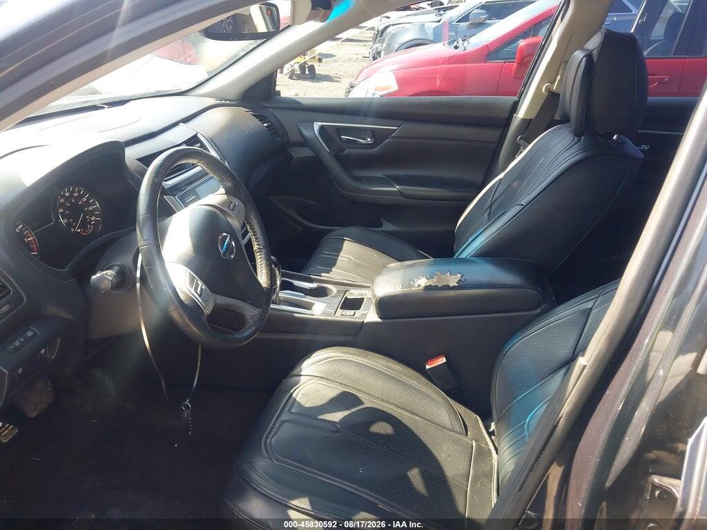 1N4AL3AP9HC471461 2017 NISSAN ALTIMA photo no. 5