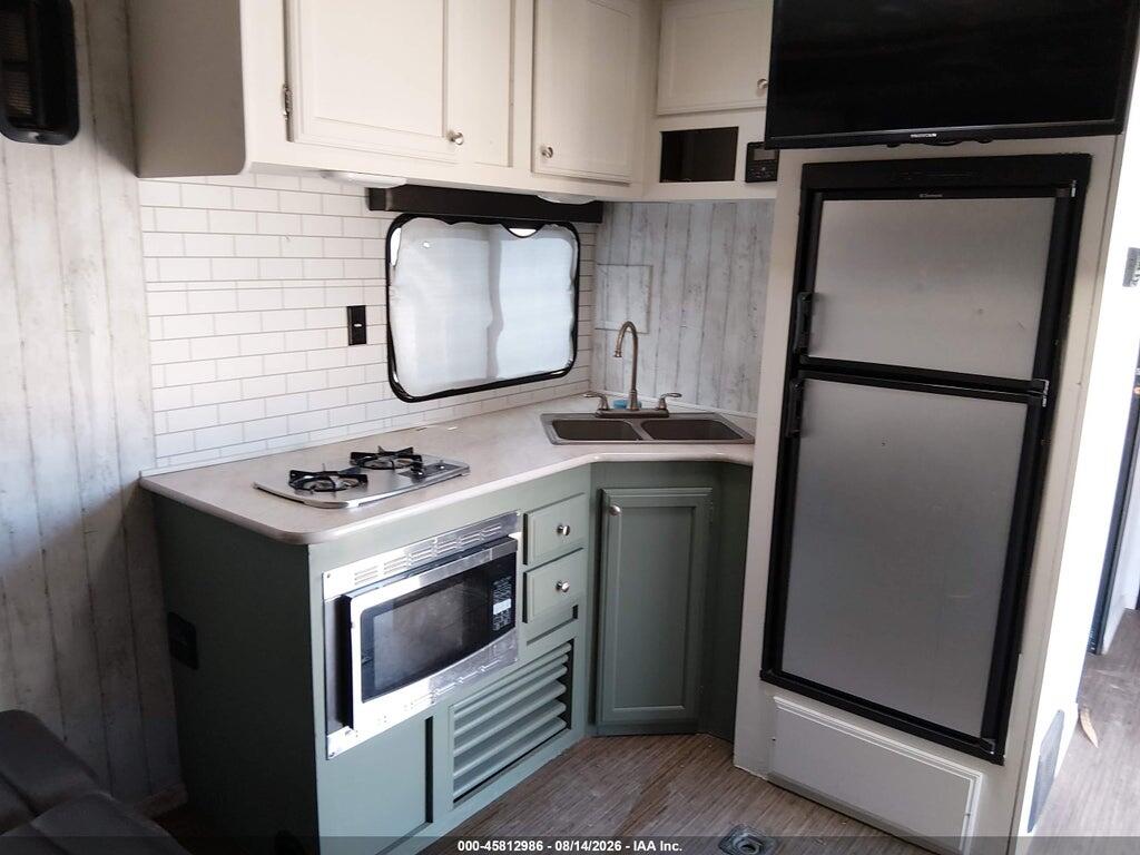 1UJBJSBP4G1V30066 2015 JAYCO OCTANE SUPER LITE TO photo no. 7