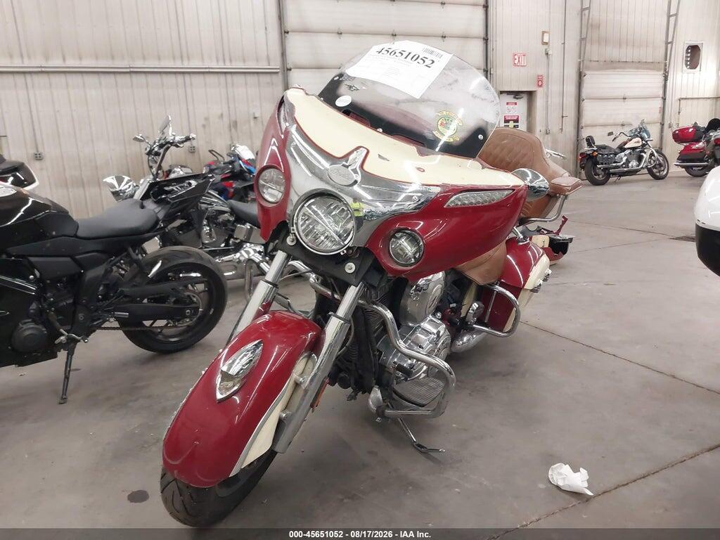 56KTRAAA6G3330969 2016 INDIAN MOTORCYCLE CO. ROADMASTER photo no. 2
