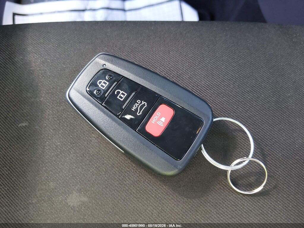 JTNKHMBX1L1083452 2020 TOYOTA C-HR photo no. 11
